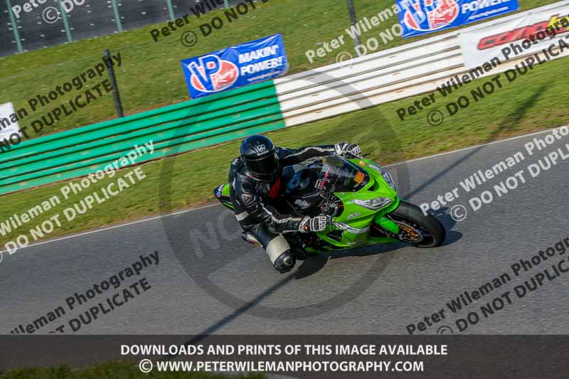 PJ Motorsport Photography 2018;enduro digital images;event digital images;eventdigitalimages;mallory park;mallory park photographs;mallory park trackday;mallory park trackday photographs;no limits trackdays;peter wileman photography;racing digital images;trackday digital images;trackday photos